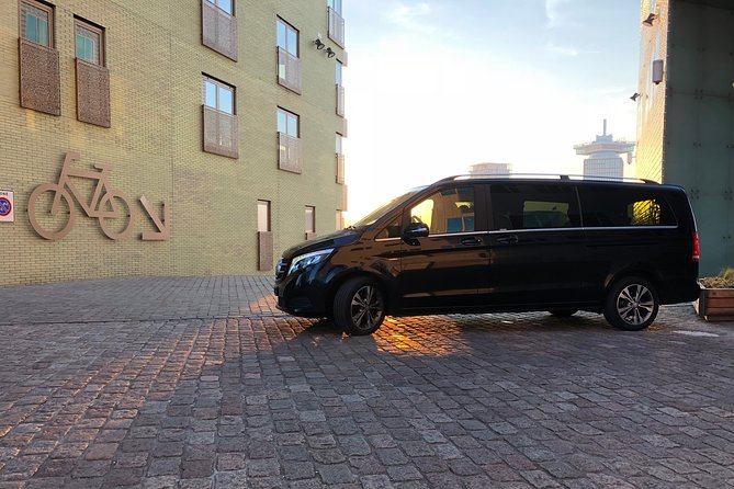 1-15 persons Taxi or Bus Transfer Amsterdam in Amsterdam City - Who Should Book This Transfer?