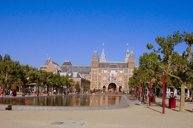 1,5 hours Amsterdam Rickshaw Tour - Guides who shape the ride