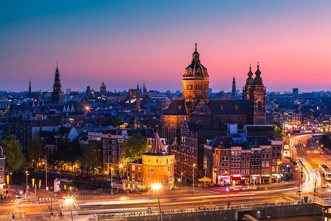 1-Hour Amsterdam Evening Canal Cruise - The audio guide and captain’s commentary