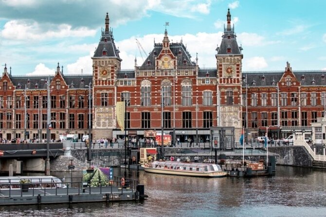 5 hrs Golden Age Amsterdam Private Walking Tour With Local Guide - From Centraal Station to the old city gates
