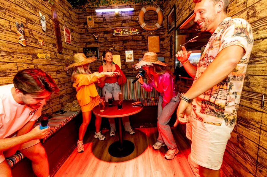 Aloha Amsterdam: Private Karaoke Booth with 20.000 Songs - Why the private booth works for groups