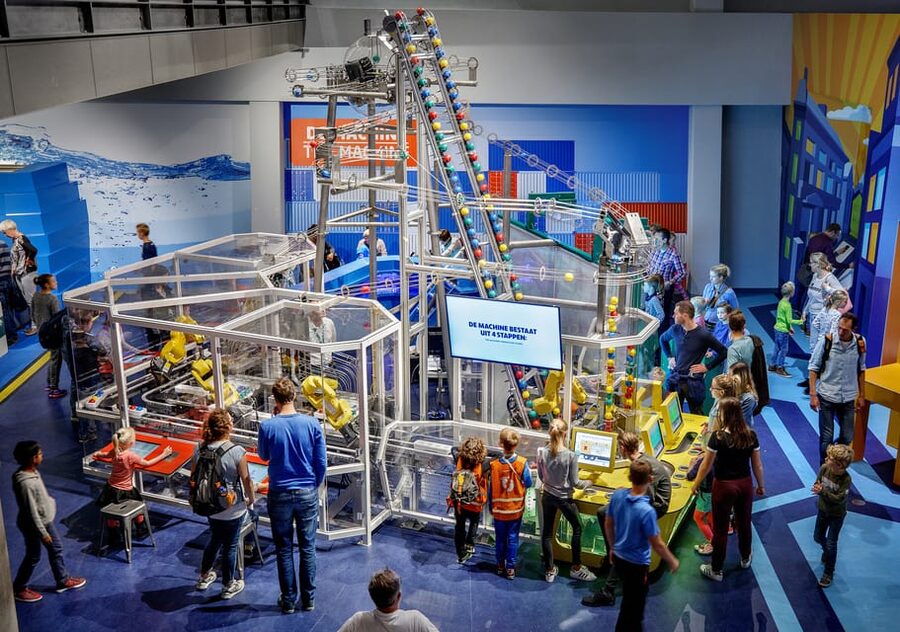 Amsterdam: 1-Hour Canal Cruise & NEMO Science Museum - How to plan the order of the two activities
