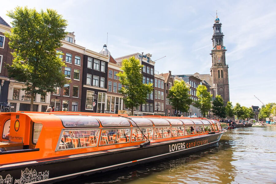 Amsterdam: 1-Hour Canal Cruise & NEMO Science Museum - What the one-hour canal cruise shows you