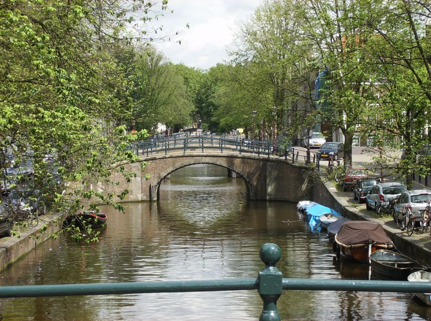 Amsterdam: 2.5-Hour Historic Private Walking Tour - Gable stones and Amsterdam’s old houses