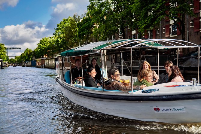 Amsterdam 2-hour Private Canal Cruise with Live Guide and Drinks - The Jordaan: Amsterdam at its most personal