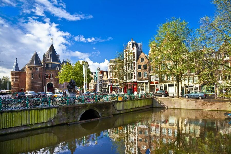 Amsterdam: 3-Hour Private Highlights City Tour by Minivan - The Canal Belt and Amsterdam’s signature views