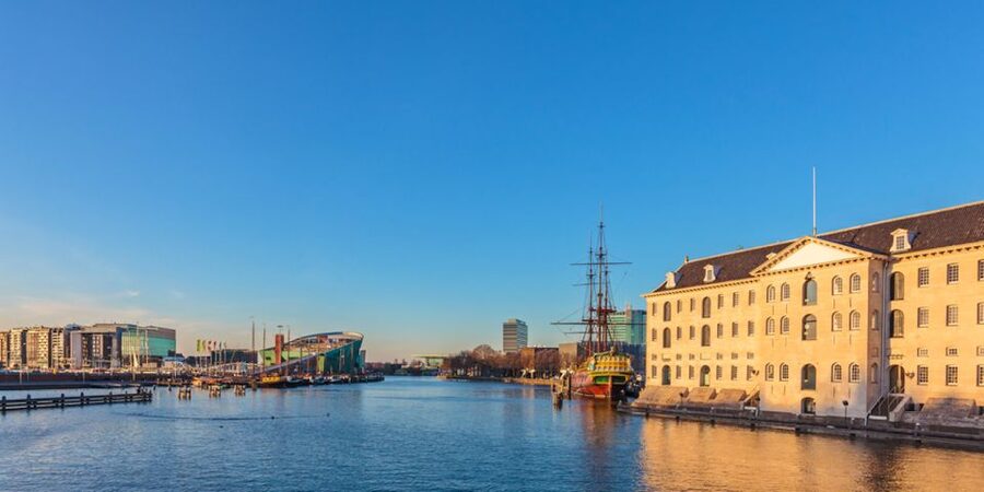 Amsterdam: 3-Hour Private Highlights City Tour by Minivan - Timing, languages, and booking details
