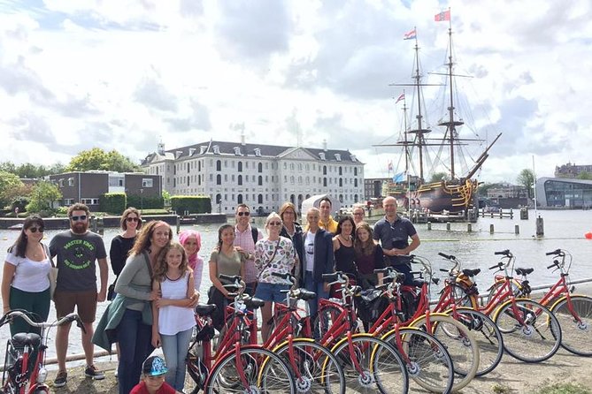 Amsterdam 3 hrs Bike Tour – live guide En/Fr/De/Nl/Sp - Why a bicycle is the right way to meet Amsterdam