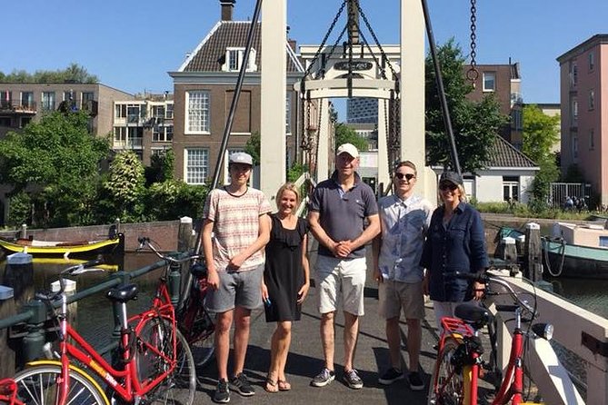 Amsterdam 3 hrs Bike Tour – live guide En/Fr/De/Nl/Sp - Canal Ring views from the saddle