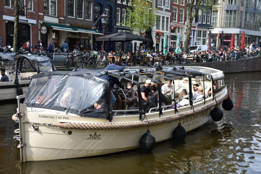 Amsterdam: 420 Smoke-Friendly Boat Tour - Practical Tips for a Better Hour