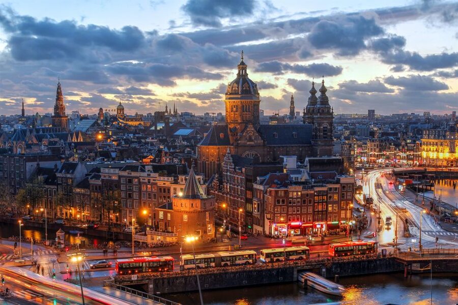Amsterdam: After Dark Red Light District Tour - What this Amsterdam night walk is really about