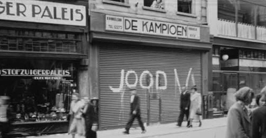 Amsterdam: Anna Frank and World War II History Walking Tour - Key points to know before booking