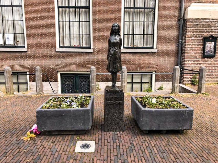 Amsterdam: Anne Frank and Jewish Quarter Guided Walking Tour - Understanding World War II through local places