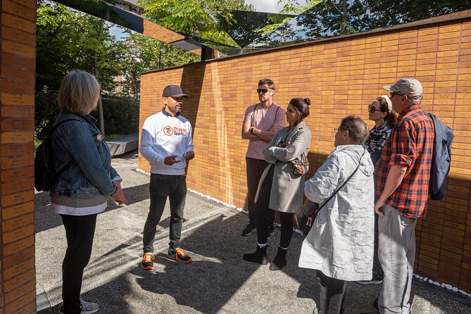 Amsterdam: Anne Frank and Jewish Quarter Walking Tour (TOP RATED) - De Plantage and the changing Jewish neighborhood