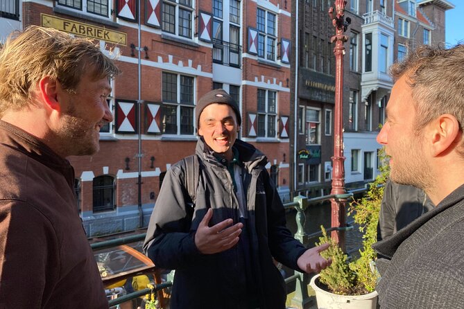 Amsterdam: Anne Frank Small Group Walking Tour - Dam Square and the weight of the National Monument
