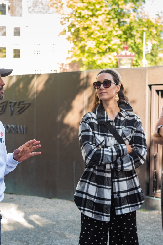 Amsterdam: Anne Frank Walking Tour - Walking the Jewish Quarter and Waterlooplein