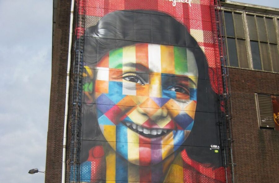 Amsterdam: Anne Frank Walking Tour - The Jewish Historical Museum and the cost of a short stop