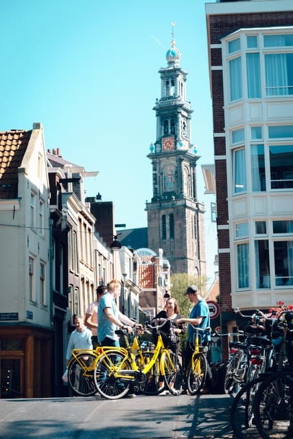 Amsterdam Bike Rental: Central Station & City Center - Using the locks without losing time