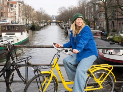 Amsterdam Bike Rental: Central Station & City Center