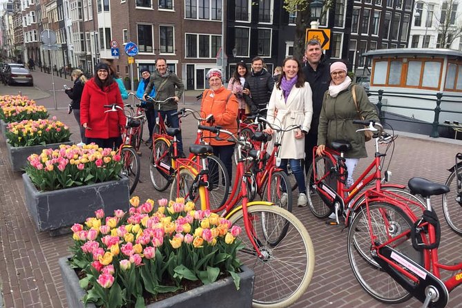 Amsterdam Bike Rental with free GPS narrated bike tour - What the GPS narrated app adds