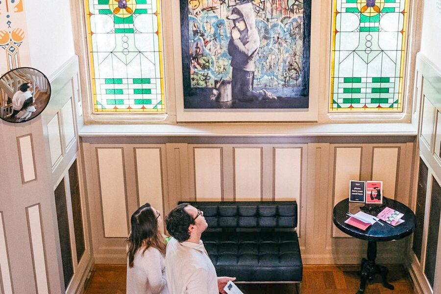 Amsterdam: Canal Cruise and Moco Museum Combined Ticket - Herengracht and Amsterdam Centraal