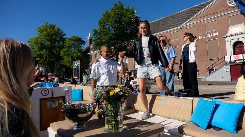 Amsterdam: Canal Cruise in Open Boat with Drink Option - The Anne Frank House route: Westerkerk and the Nine Streets