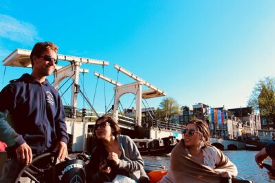 Amsterdam Canal Tour by Open Boat – 90 min Small Group Experience
