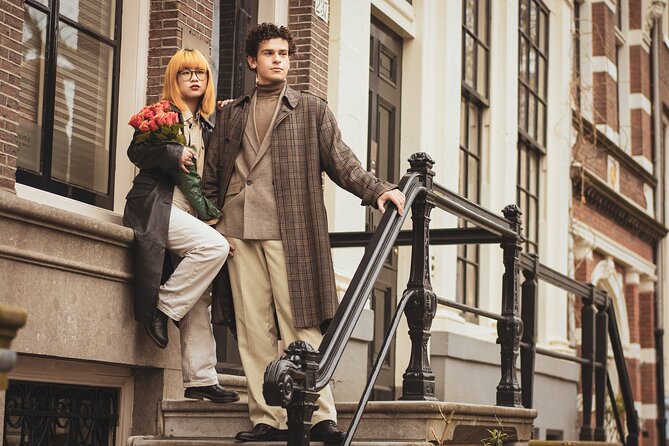 Amsterdam Canal, Tulip, Windmill Photoshoot | Custom Request - What this Amsterdam photoshoot actually offers