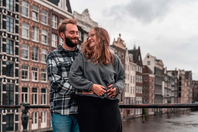Amsterdam Canals Photoshoot: Private Solo, Family or Couples - Timing, language, and booking flexibility