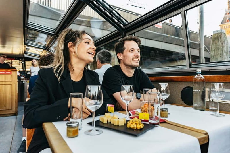 Amsterdam: Cheese & Wine Cruise Tasting Experience - A warm boat for Amsterdam’s changeable weather