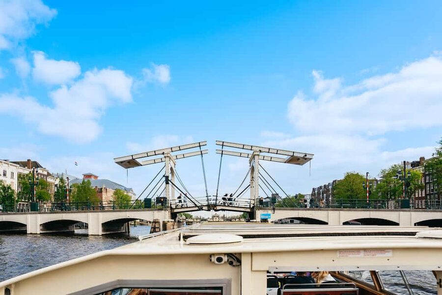 Amsterdam: City Canal Cruise and Rijksmuseum - Should you book it?