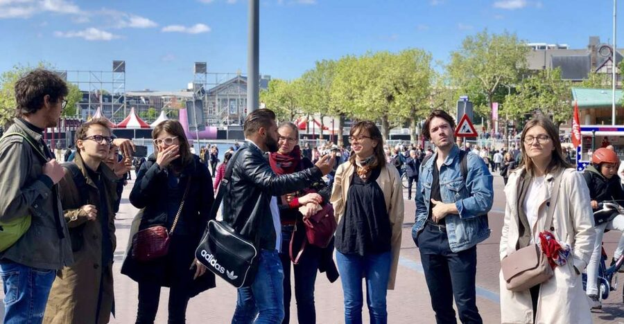 Amsterdam City Center Guided Walking Tour - 12 guests 2,5h - From St Nicholas Church to the old harbor edge