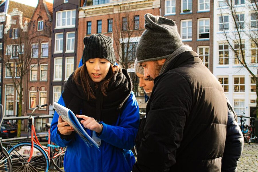 Amsterdam: City Center Walking Tour in italian - Why this walk works as an Amsterdam introduction