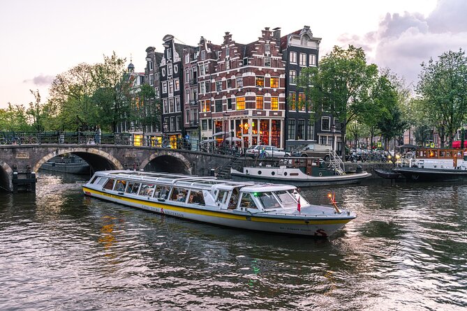 Amsterdam City Centre Cruise on heated boat with Audioguide - Is $14.86 a good price?