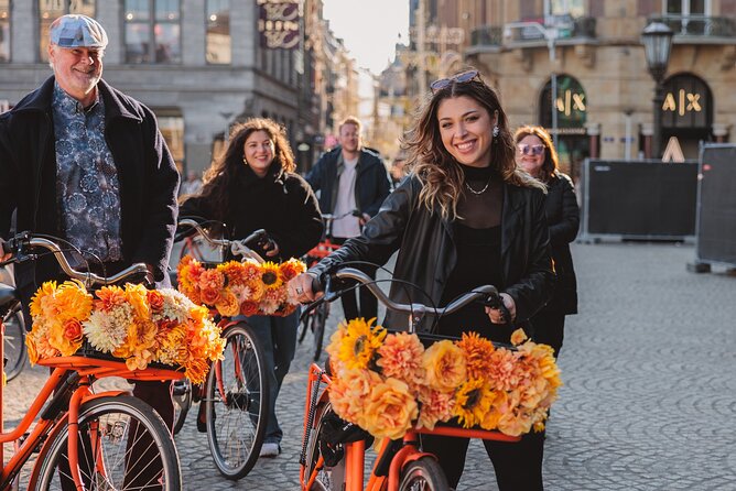 Amsterdam City Top Highlights Guided Bike Tour - The canal ring and 17th-century Amsterdam