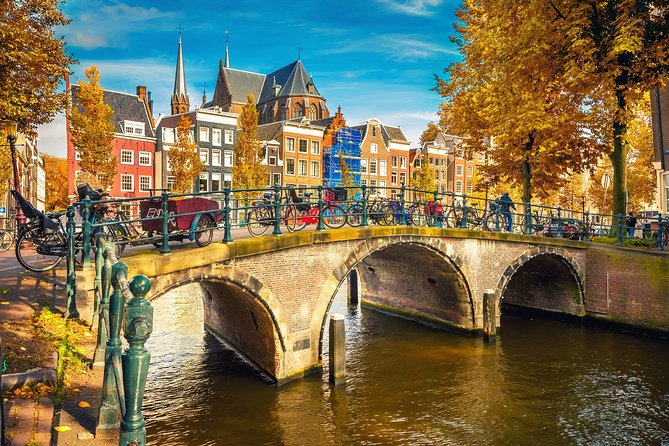 Amsterdam Classic Saloon Boat Cruise with Drinks and Cheese - What this Amsterdam canal cruise is really like