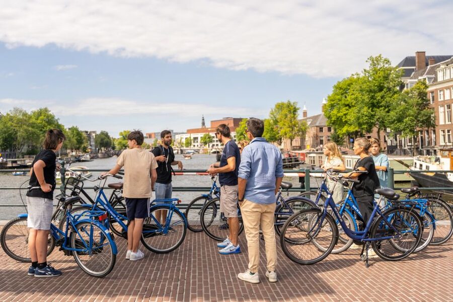 Amsterdam: Countryside Bike Tour - Who should book this cycling tour