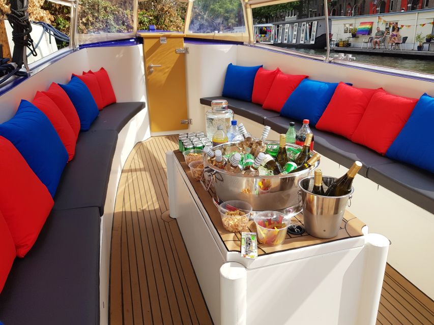 Amsterdam: Covered Canal Booze Cruise with Unlimited Drinks - Is one hour enough?