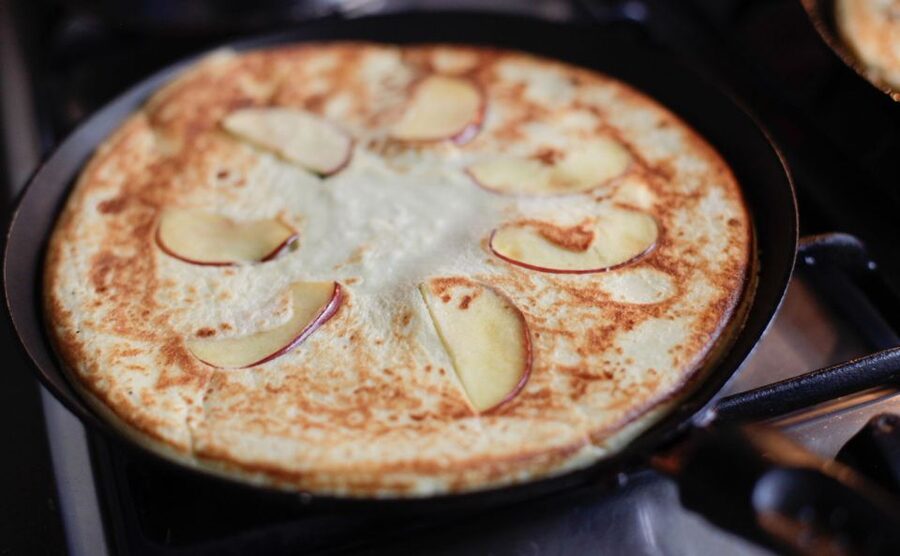 Amsterdam: Craft Dutch Pancakes in Charming Canal House - Cooking Dutch Pancakes in a Canal Home