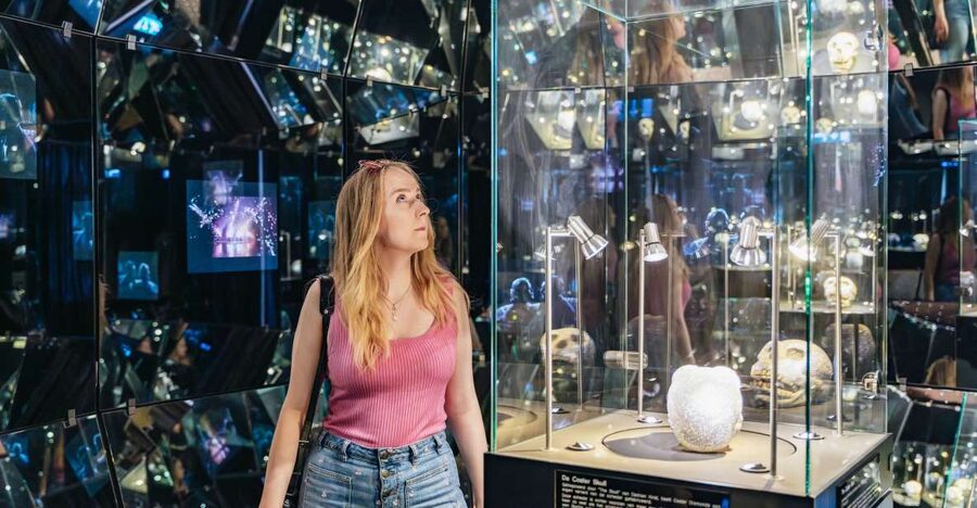 Amsterdam: Diamond Museum Entrance Ticket - Should you book the Amsterdam Diamant Museum?