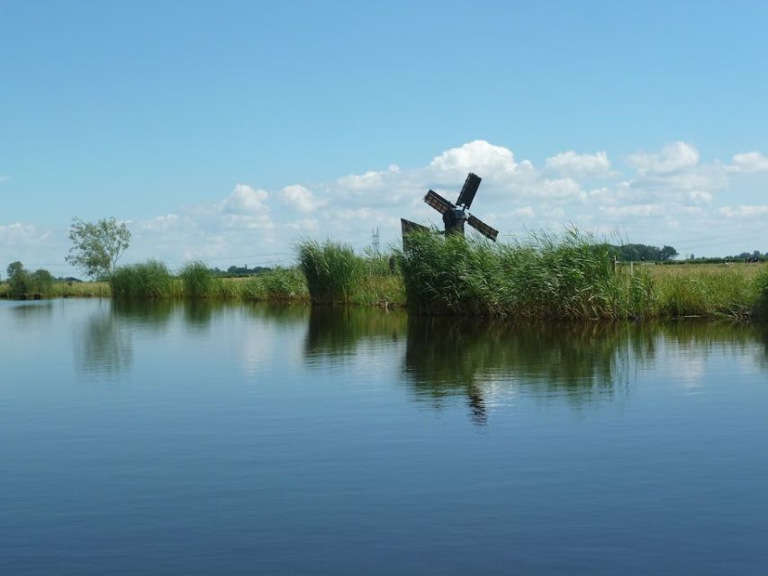 Amsterdam: Dutch Countryside Sunset Canoe Tour - Should you book the Dutch countryside canoe tour?