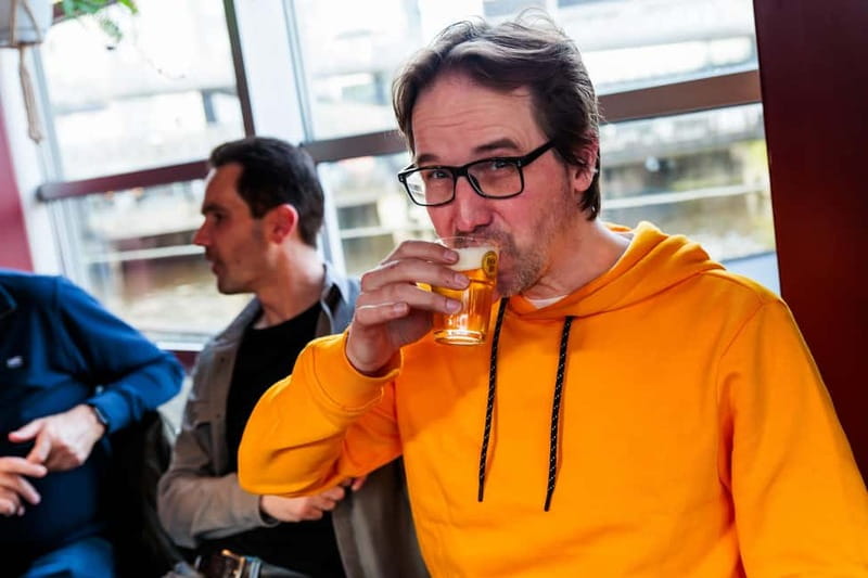 Amsterdam: Dutch Craft Beer Tasting with cheese and snacks - Five Dutch beers, served as a mystery