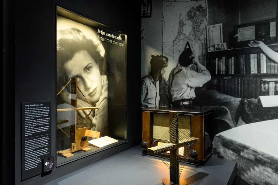 Amsterdam: Dutch WWII Resistance Museum Entry Ticket - From strikes to forged papers