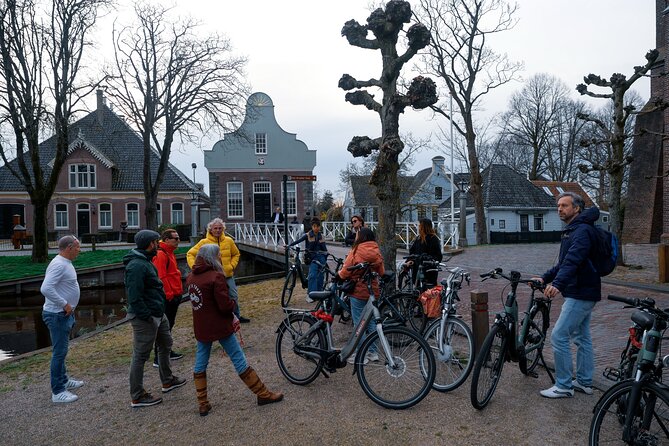 Amsterdam E Bike Tour to the Windmills of Zaanse Schans - Zaanse Schans, the main event
