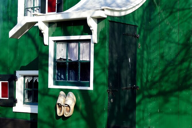Amsterdam E Bike Tour to the Windmills of Zaanse Schans - Price, inclusions, and the real value
