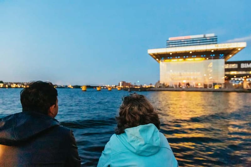 Amsterdam: Evening Cruise with Optional Wine and Snacks - The Skinny Bridge and Amsterdam’s Evening Lights