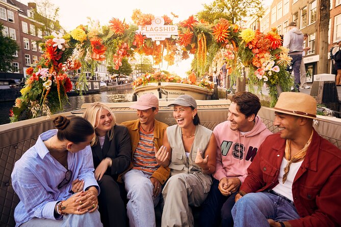 Amsterdam: Exclusive Tulip Tour Canal Cruise - Houseboat Alley and Amsterdam life on the water