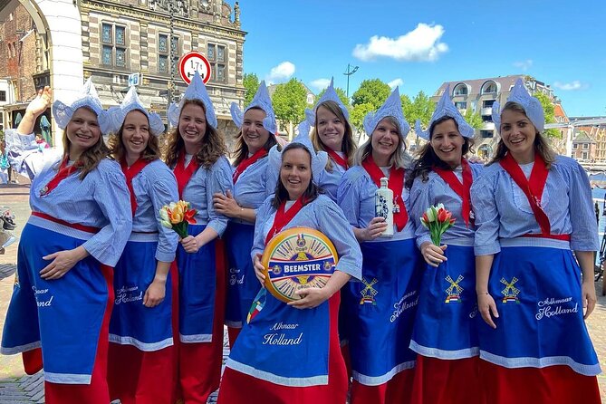 Amsterdam: Experience Edam, a Cheese Tasting, and a Windmill - What the private vehicle is worth