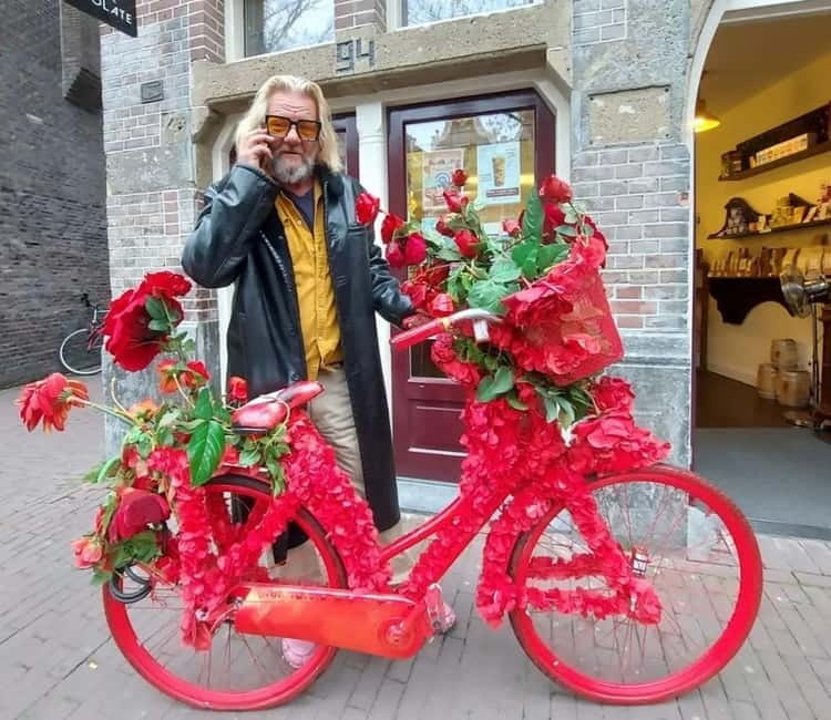 Amsterdam: Explore Canals, Guided Tour on Flower Bikes - The Jordaan and Anne Frank House