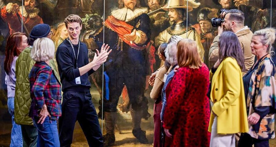Amsterdam Explorer Pass: Save up to 50% on 3-7 Attractions - Muiderslot Castle and trips beyond central Amsterdam